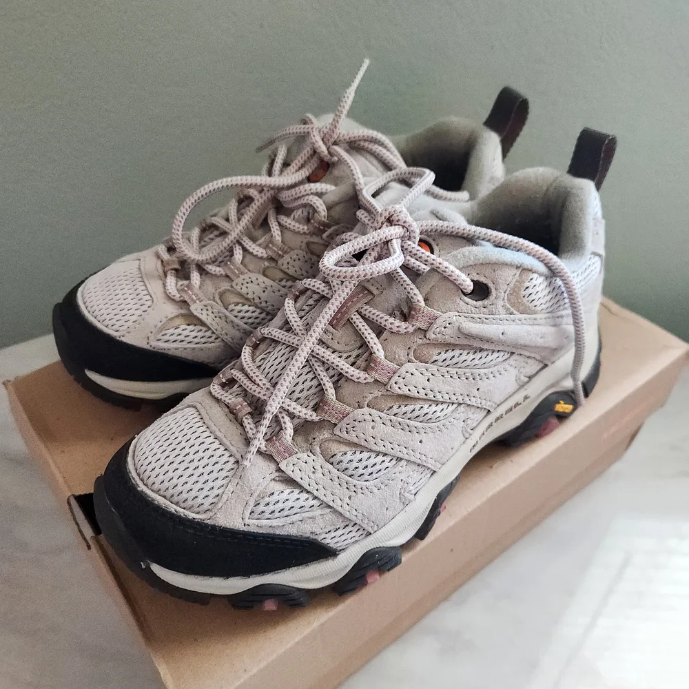 Merrell Moab 3 Hiking Shoes - Picture 4 of 13